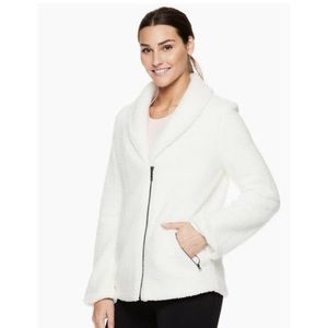 Gaiam White Sherpa Jacket EUC